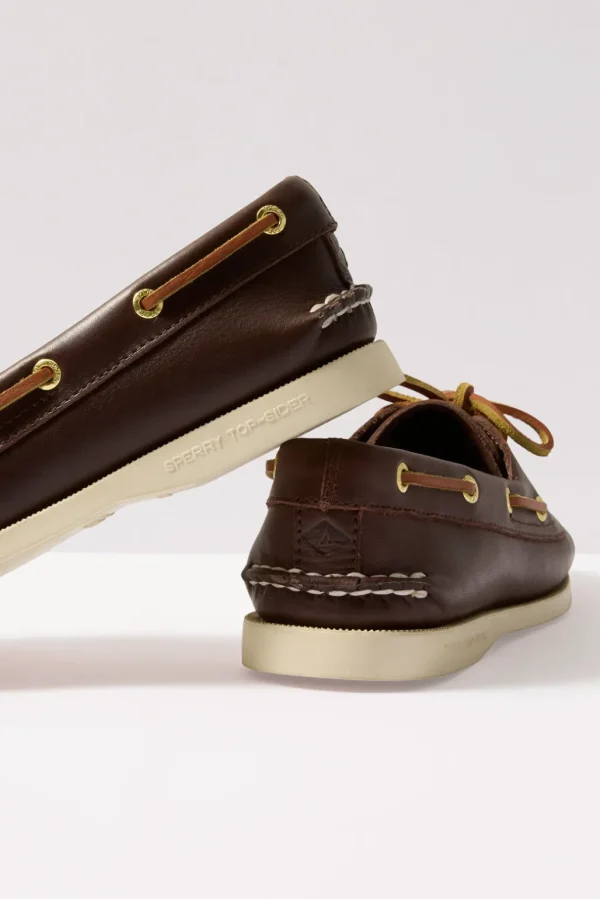 AO 2 Eye Boat Shoe