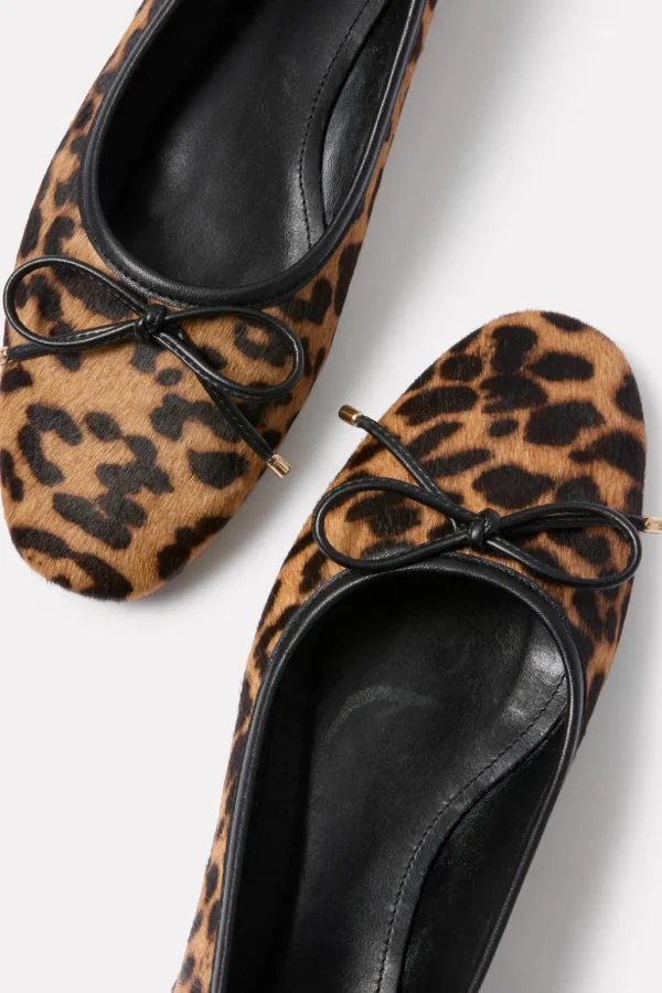 Arissa Leopard Flat