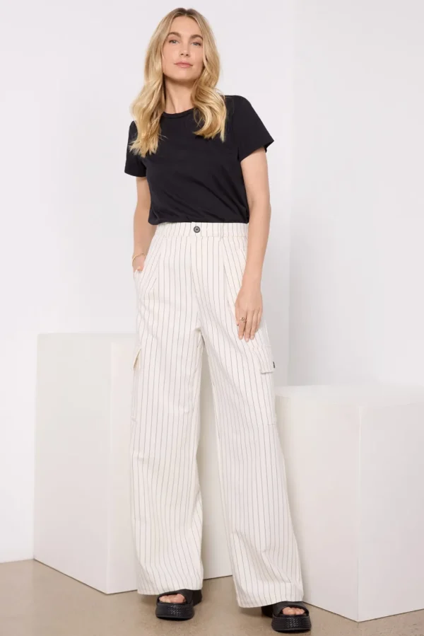 Brynn High Rise Relaxed Cargo Pant