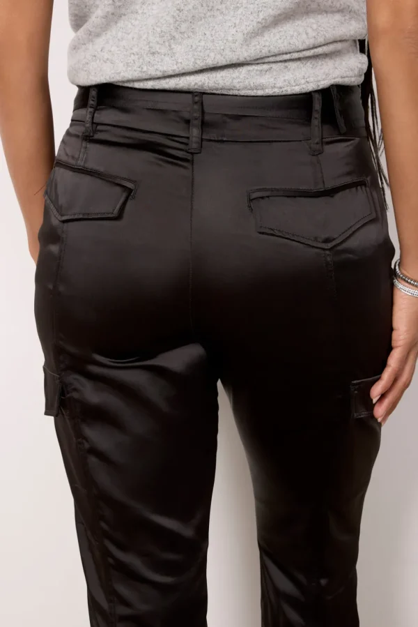 Classy Cargo