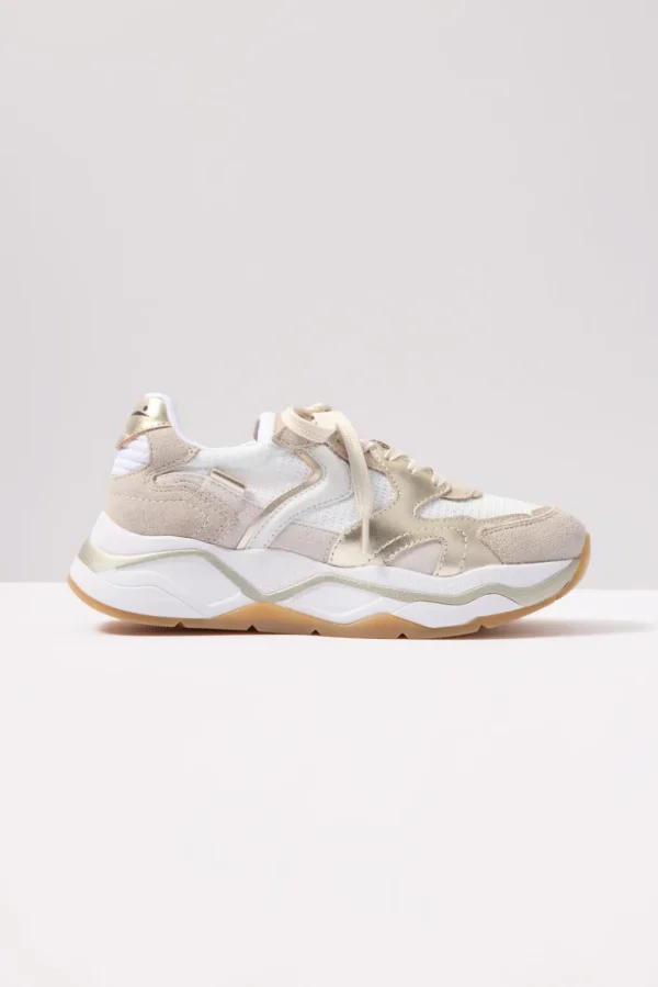 Club Mesh Sneaker