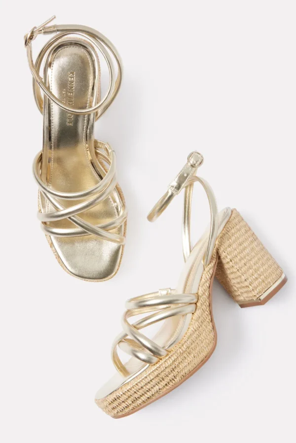 Daphne Sandal