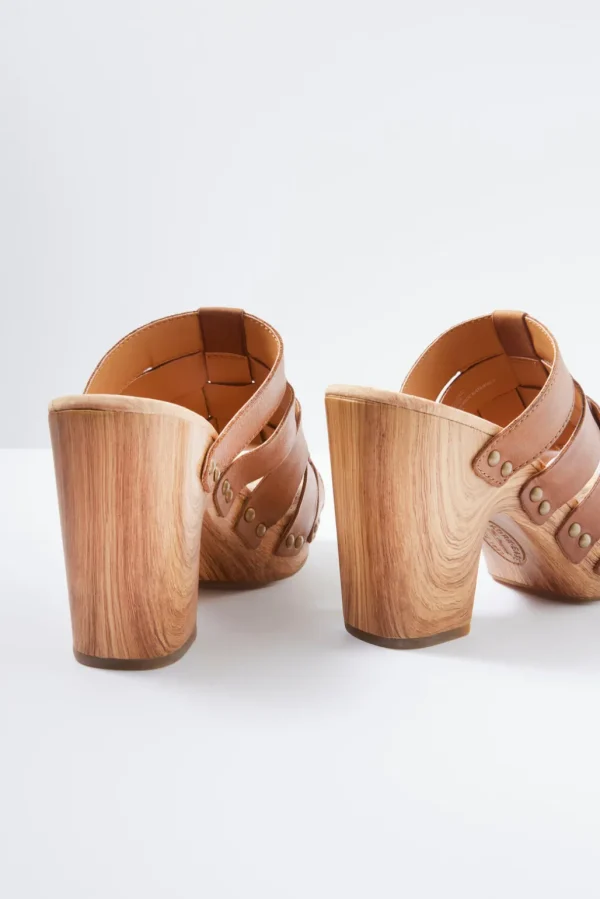 Devon Woven Sandal