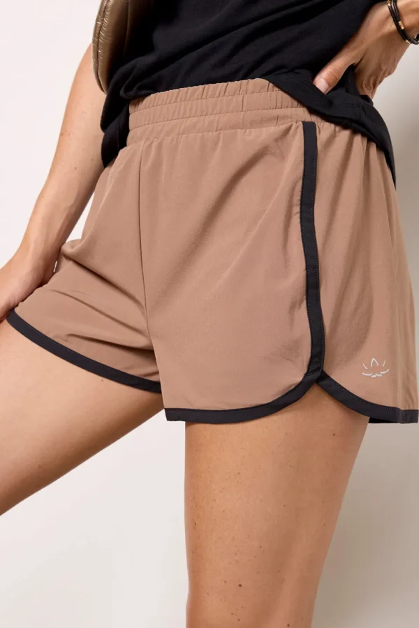 Go Retro Short