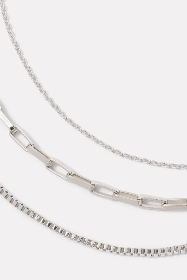 Hilton Necklace Stack