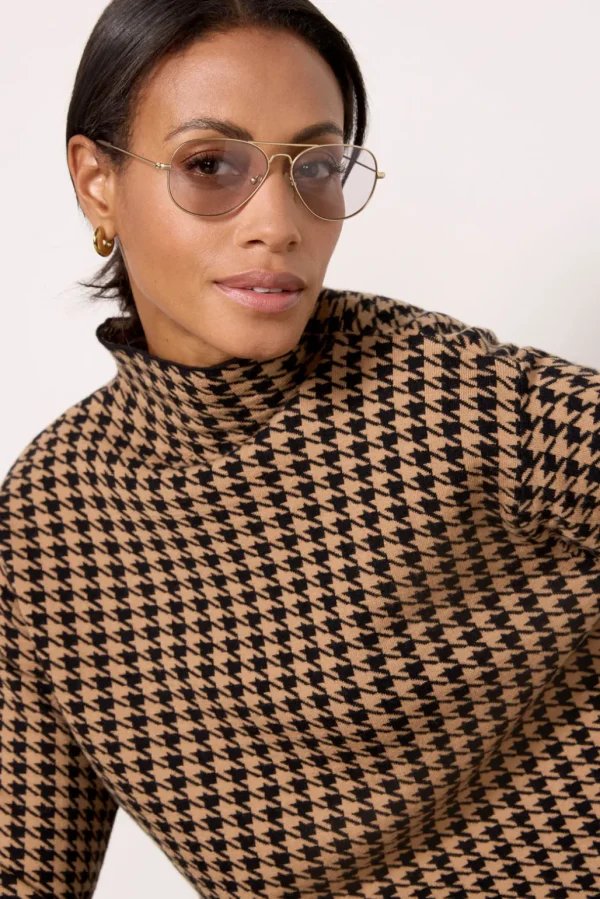 Houndstooth Pullover