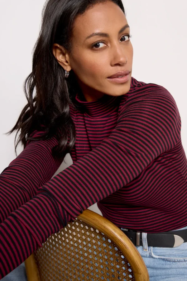 Kody Stripe Turtleneck