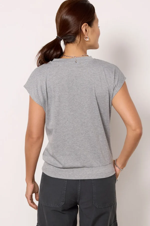 Lara Twist Muscle Tee