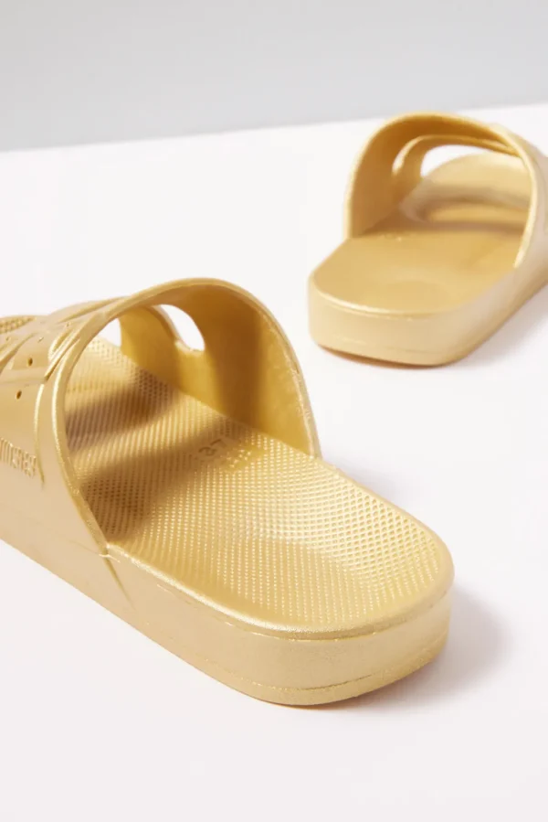 Moses Sandal