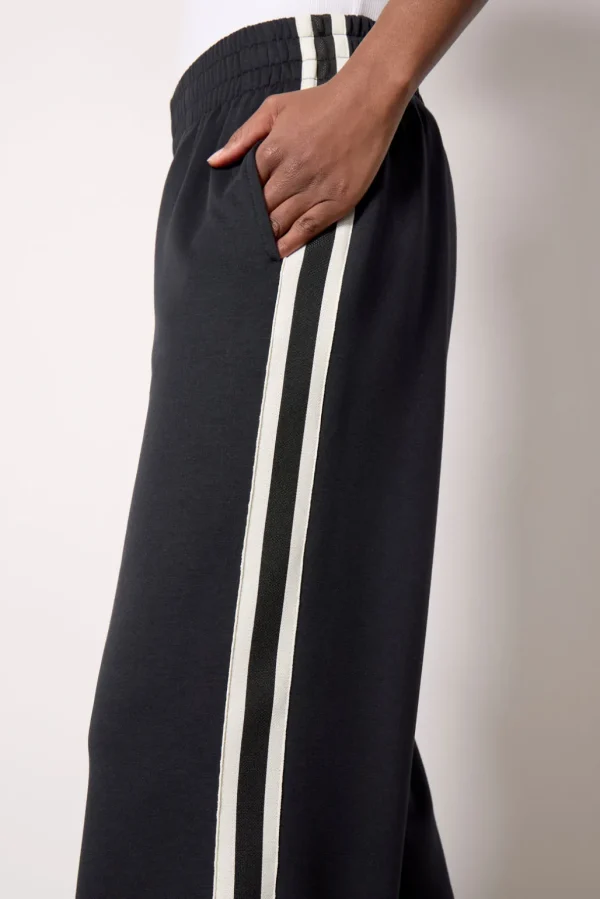 Nia Varsity Track Pant