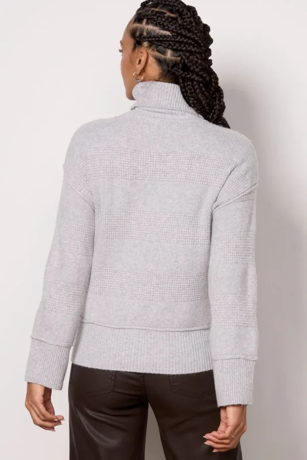 Ruth Pullover