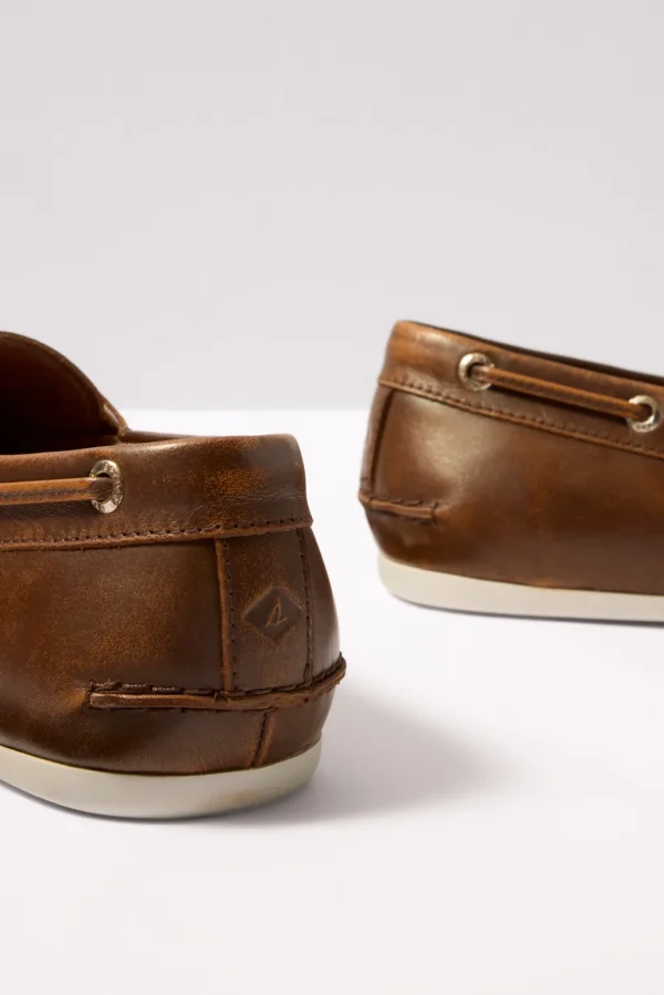 Slim Boat Shoe