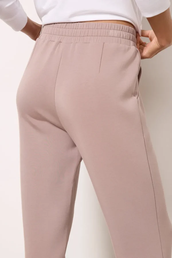 The Rolled Cuff Pant 25